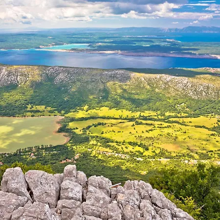 Lägenhet In Crikvenica 42250 *