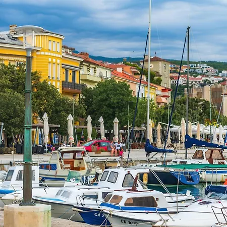 In Crikvenica 42250 * Crikvenica