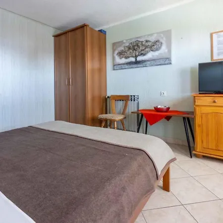 In Crikvenica 42250