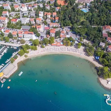 In Crikvenica 42250 Apartamento